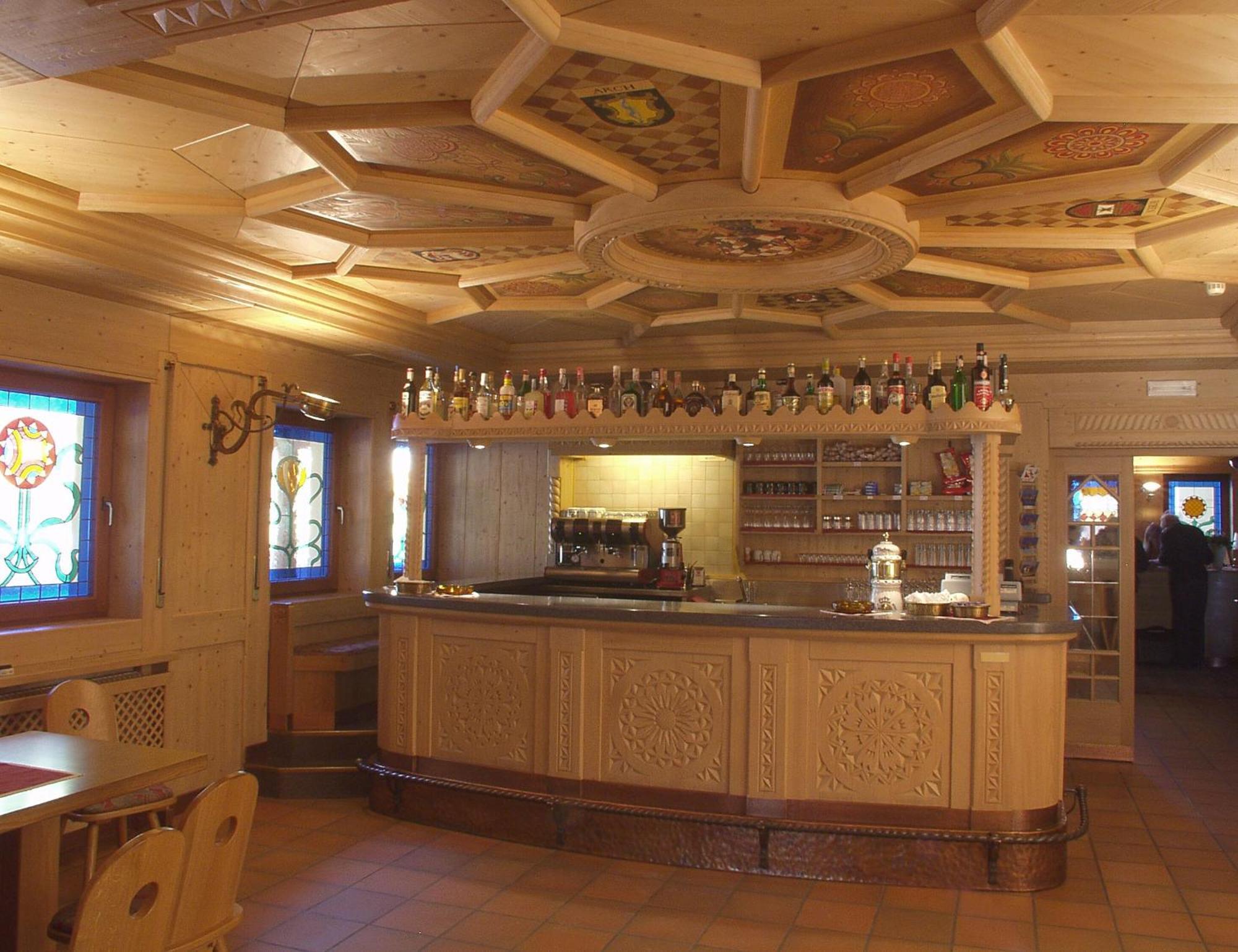Hotel Villa Jolanda Ziano di Fiemme エクステリア 写真